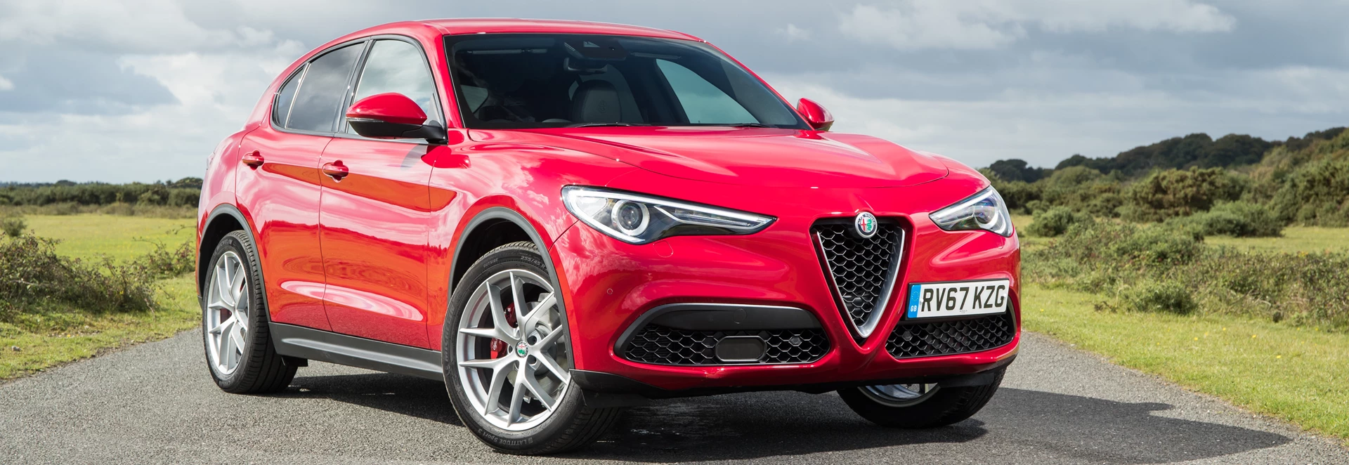 2017 Alfa Romeo Stelvio SUV Review